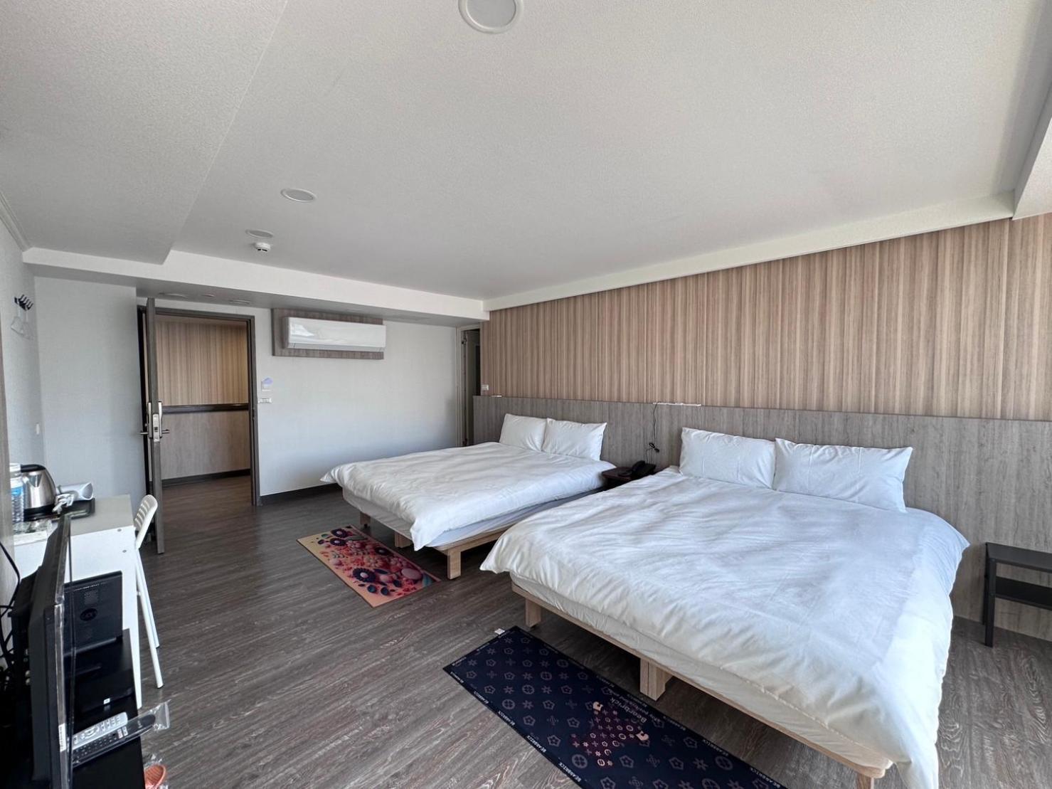 Kings Hotel Yilan Exterior foto