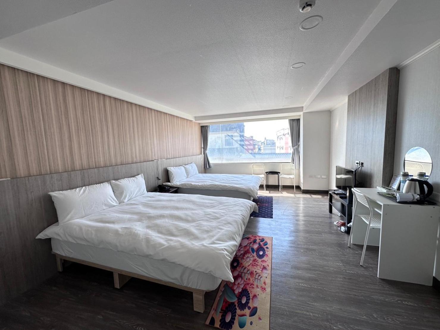 Kings Hotel Yilan Exterior foto