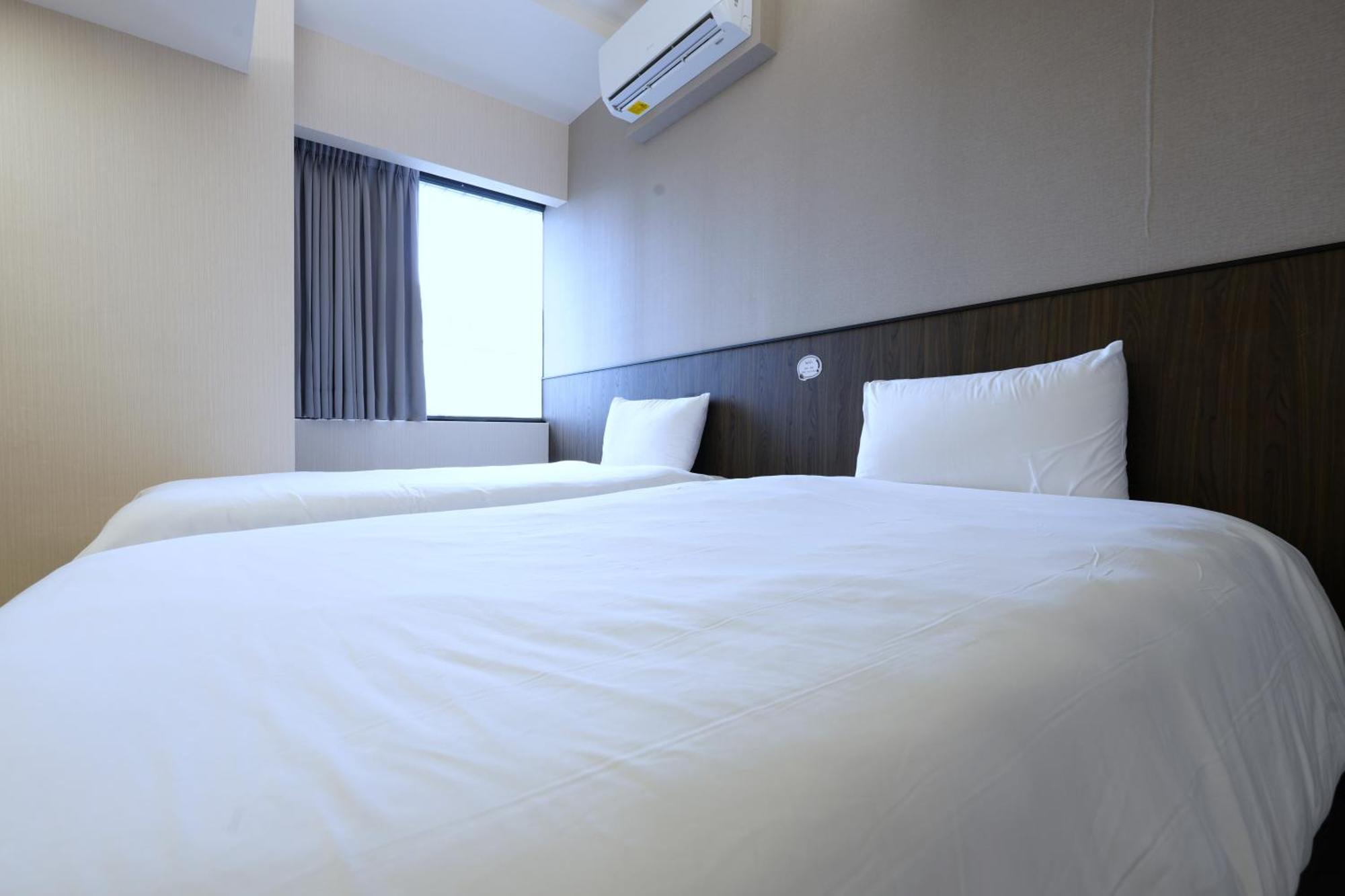 Kings Hotel Yilan Exterior foto